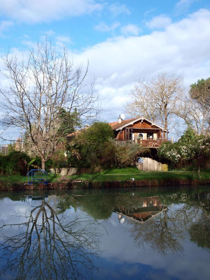 Gite Au Jardin Meilhan-sur-Garonne Buitenkant foto